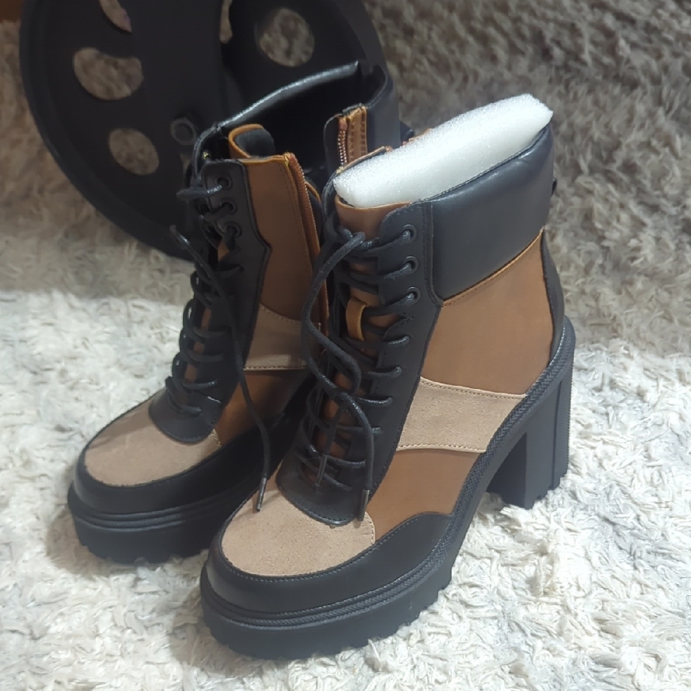 Super Cool Madden girl Boots !! Take A Look